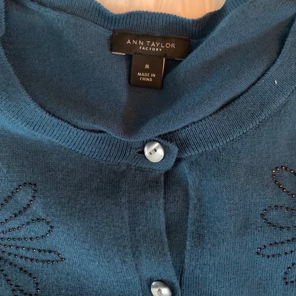 Ann Taylor Button Up Cardigan - Picture 3 of 4